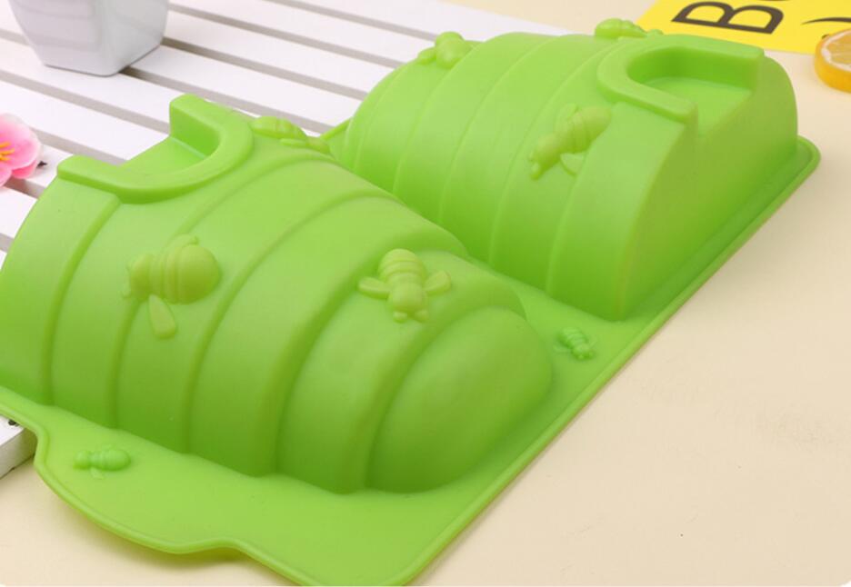 3D Honeycomb Bee Silicone Mold – DIY Soap, Candle & Resin Craft Mold