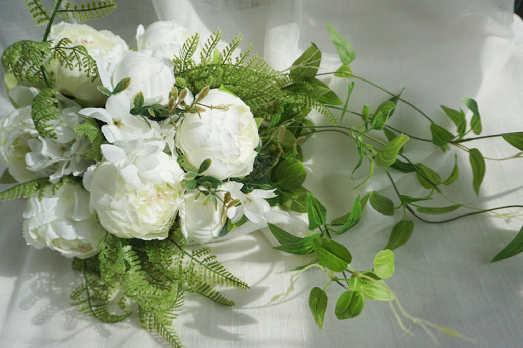 Luxury White Peony & Hydrangea Bouquet Floral Arrangement – Elegant Home & Wedding Decor