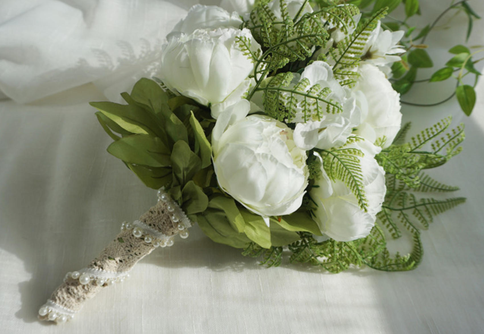 Luxury White Peony & Hydrangea Bouquet Floral Arrangement – Elegant Home & Wedding Decor