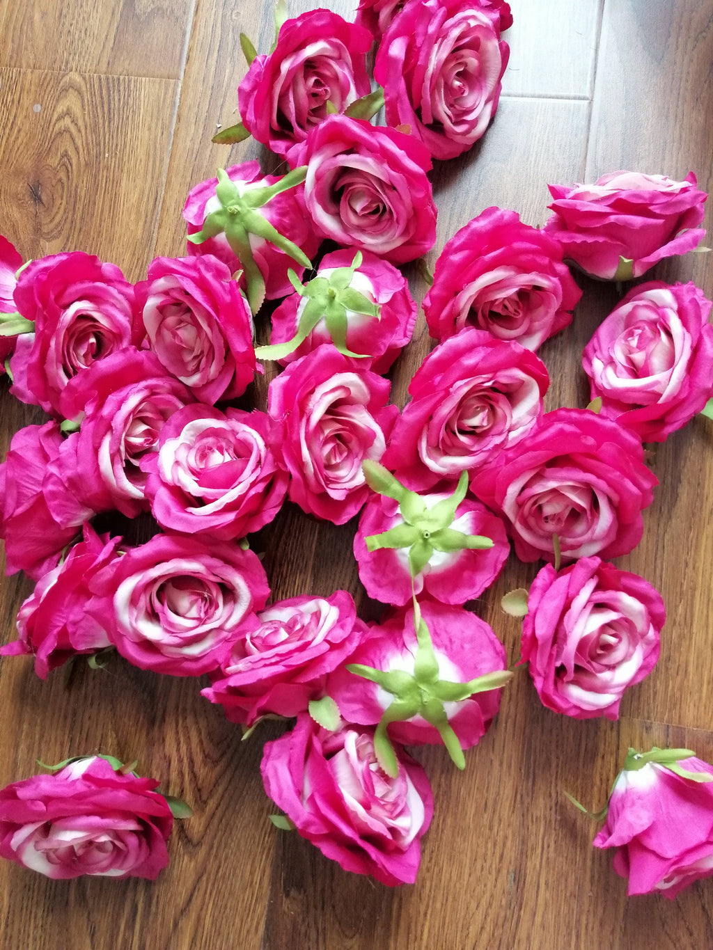 New Arrival Wholesale Wedding Flower 50 Heads  Simulation Silk Rose Camellia Wedding Decoration DIY Background