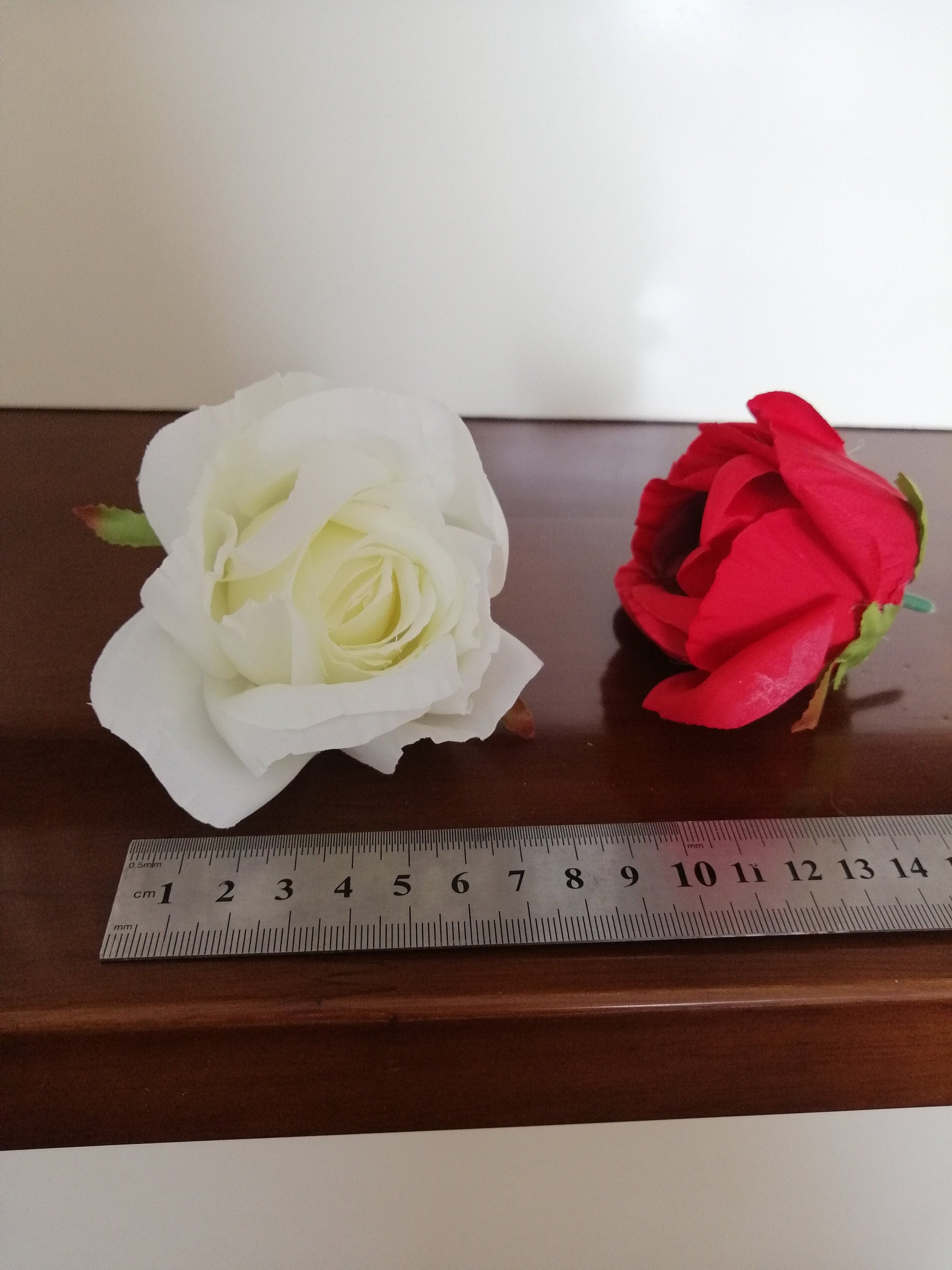 Wholesale Plum Wedding Rose 50 Heads Artificial Simulation Silk Rose Camellia Wedding Party DIY Background Decoration Flower Head