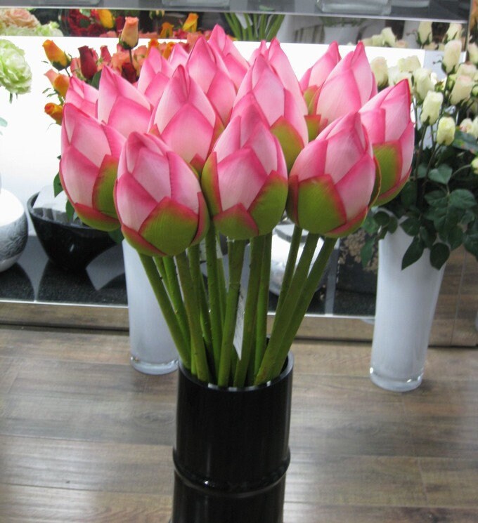 5 Stems Artificial Simulation Silk Lotus Buds Water Lily Buds  Fish Tank Pond Decoration Floating Pool Plants Length 80cm/31.5"