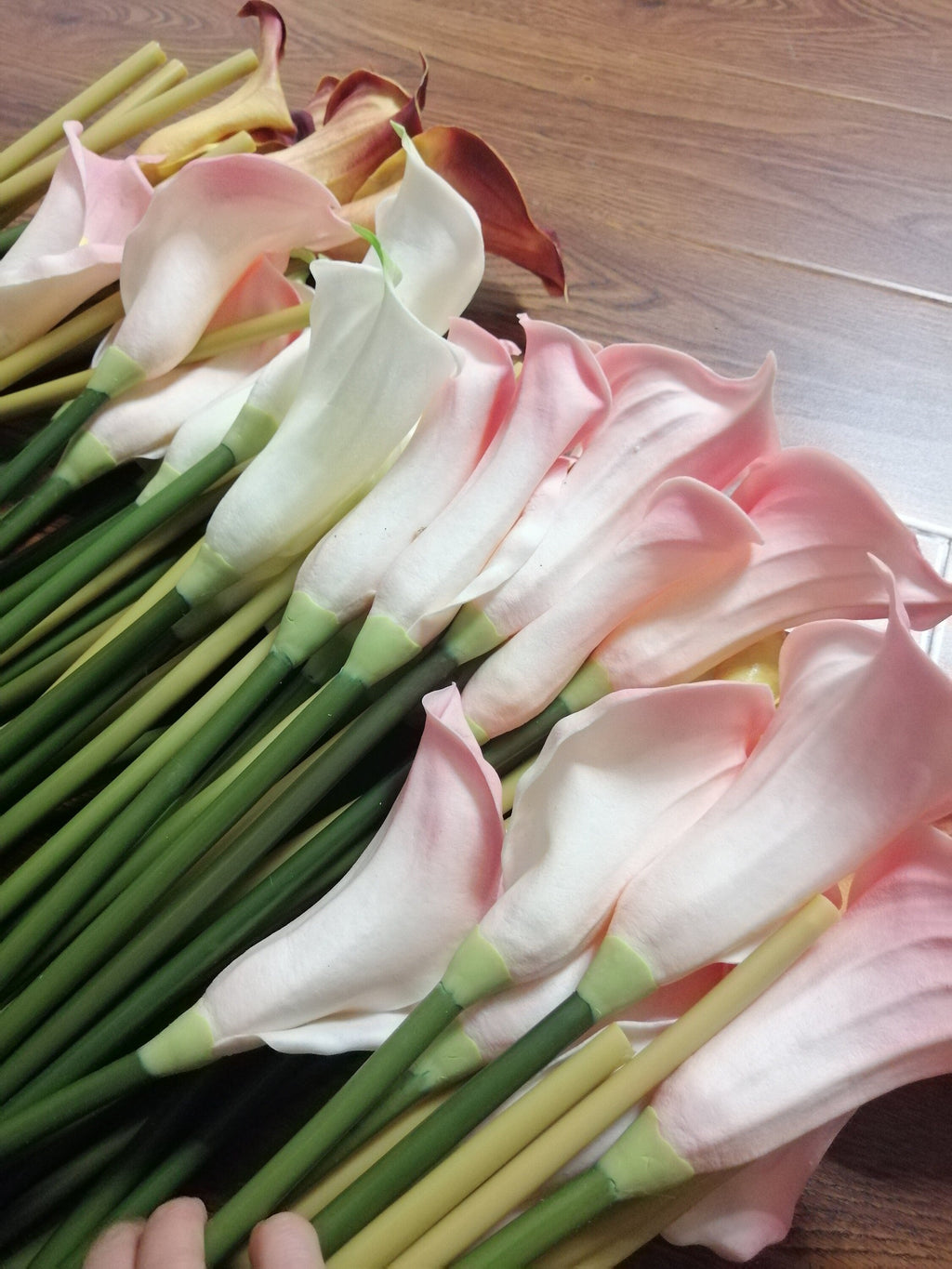 10 Stems High Quality Real Touch Calla Lily Artificial Simulation Lily  Wedding Flowers For Table Centerpieces Ceremony Reception