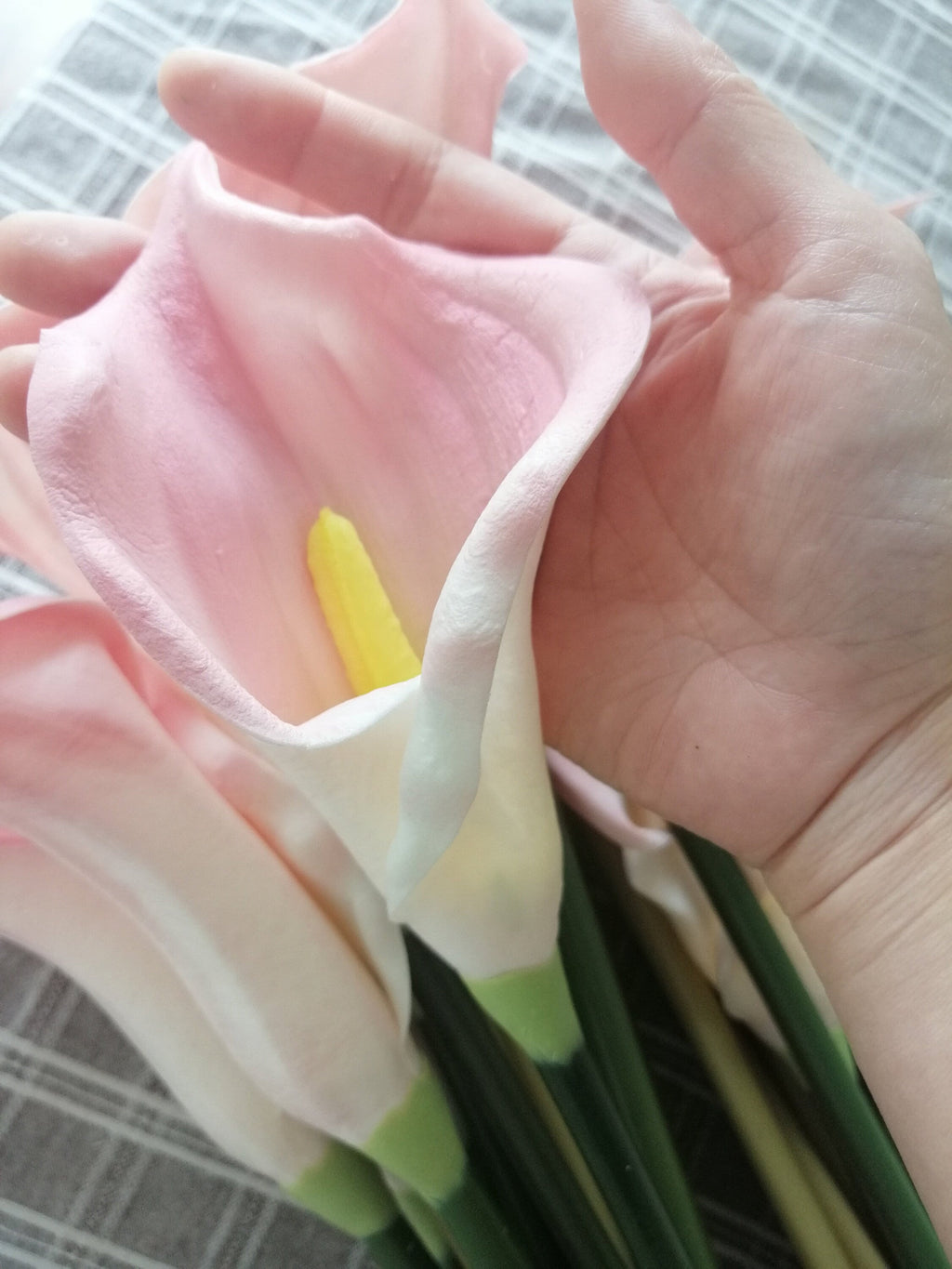 10 Stems High Quality Real Touch Calla Lily Artificial Simulation Lily  Wedding Flowers For Table Centerpieces Ceremony Reception