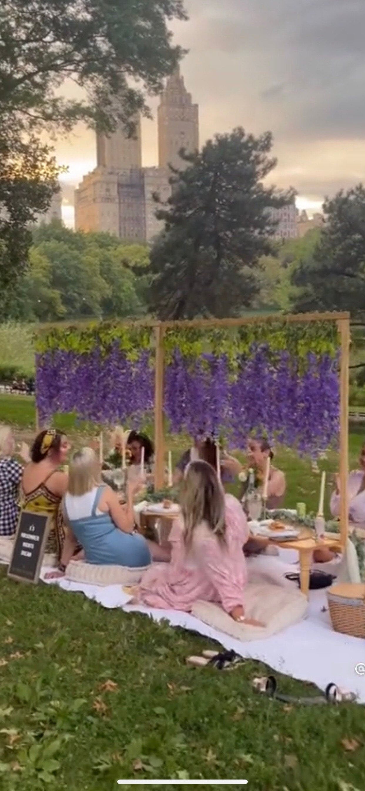 Artifical Simulate the giant wisteria flower of Abreu  Vine Garland Hanging Flowers For Outdoor Wedding Ceremony Arch Floral Decoration