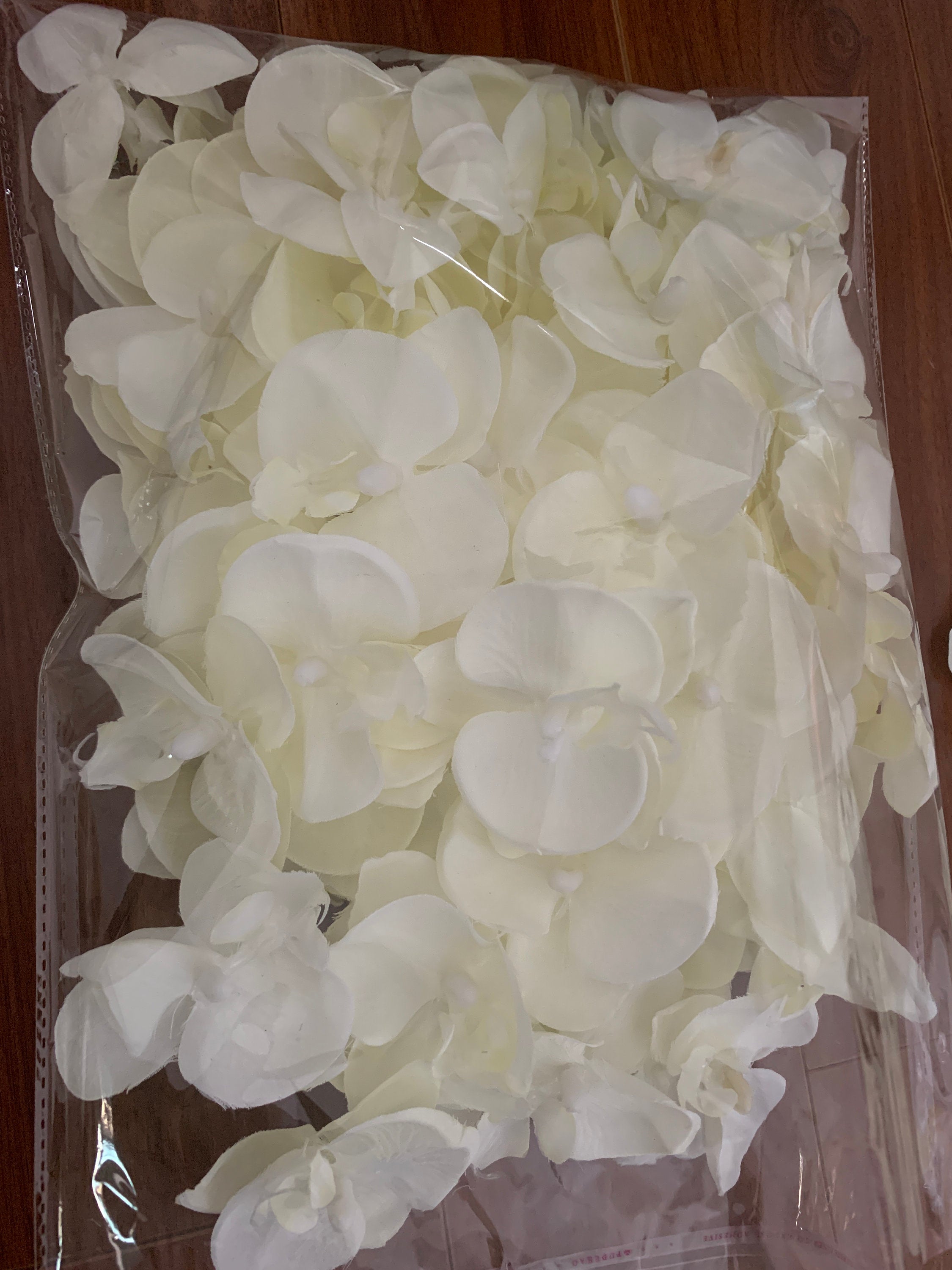 100 Heads Artificial Simulation Orchid butterfly FlowersDiam. 9cm/7cm  DIY Wedding Holiday Decoration Hat Shoes Accessories