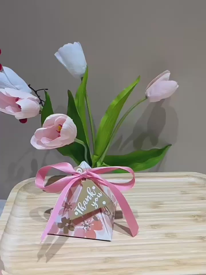 Cherry Blossom Wedding Favor Boxes – Pink Sakura Pyramid Gift Box Set